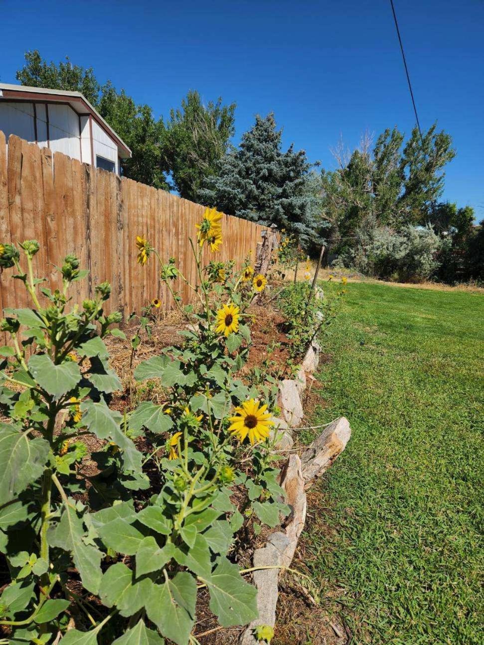 Let's Go Wyoming: Riverfront Retreat at Hot Springs State Park Thermopolis Exterior photo